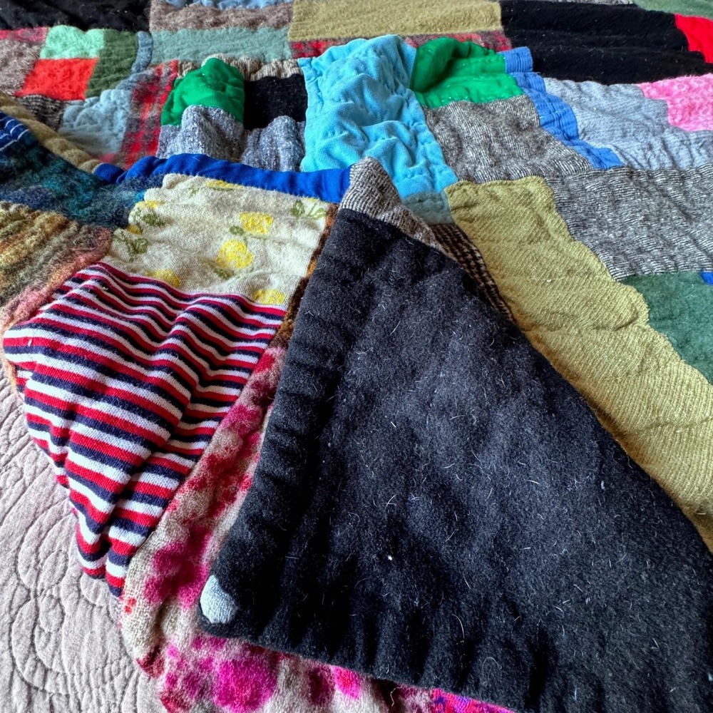 Patchwork Quilt Unique Vintage Handmade Blanket‎ Cozy Bohemian Eclectic Colorful - Picture 10 of 15